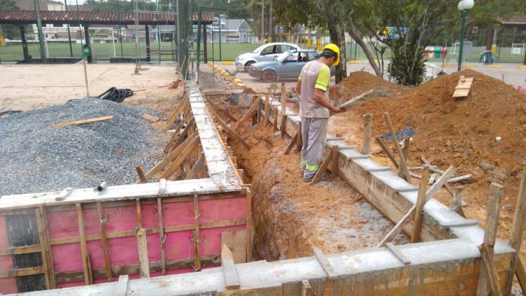 Obra Reforma de Quadras de Tênis e Beach Vôlei - Bela Vista Country Clube em Gaspar/SC